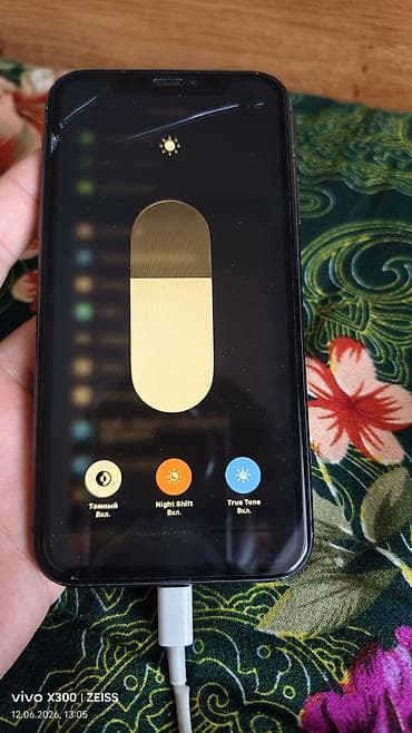 iphone air 17: IPhone 11, Б/у, 128 ГБ, Черный, Кабель, 84 % — 4