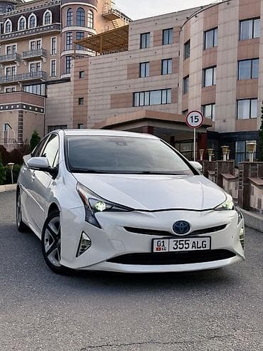 tayota progres: Toyota Prius: 2016 г., 1.8 л, Автомат, Гибрид, Лифтбек — 3