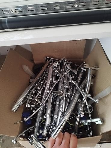 кронштейн вешалка: Вешала 3800с вешала 1300с крючок 200с Стойка 200с рез вешалка 18с — 2