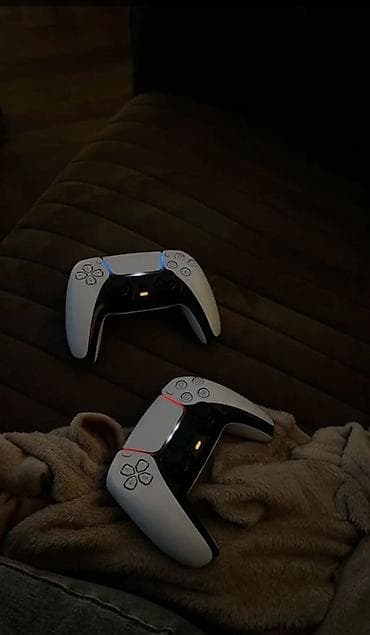Игровая консоль Sony PlayStation 5 (версия с оптическим приводом) в