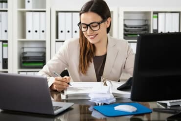 натижной ош: Приходящий бухгалтер. Сдаем все отчёты! — 1