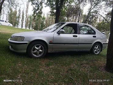 subaru impeza: Honda Civic: 1998 г., 1.4 л, Механика, Хэтчбэк — 3