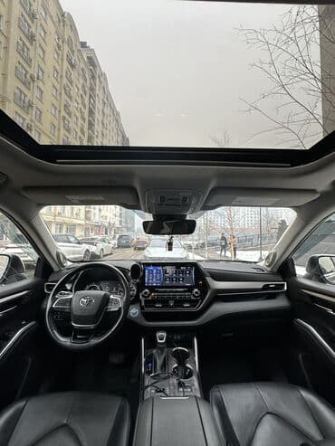 Продажа авто: Toyota Highlander: 2022 г., 2.5 л, Вариатор, Гибрид, Кроссовер — 5