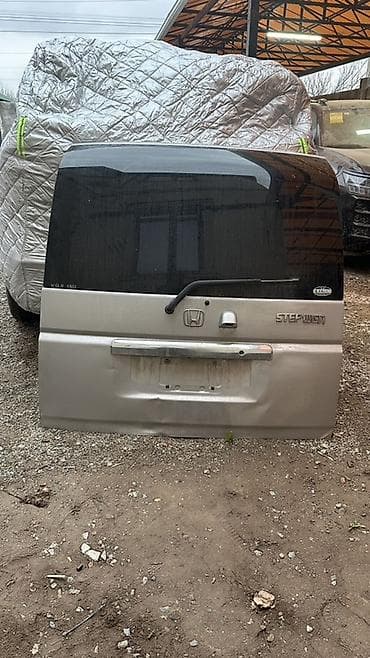 corolla 2016: Крышка багажника Honda, Оригинал — 1