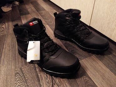 купить зимнюю мужскую обувь в бишкеке: Мужские ботинки, 48, Kajila, Новый, цвет - Черный, Самовывоз — 1