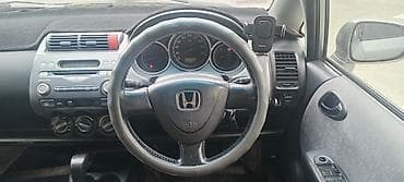 хонда спайер: Honda Fit: 2003 г., 1.3 л, Вариатор, Бензин, Хэтчбэк — 10
