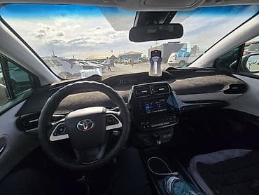 приус 2016: Toyota Prius: 2016 г., 1.8 л, Вариатор, Гибрид, Хэтчбэк — 5