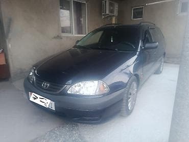 мото сатылат: Toyota Avensis: 2000 г., 1.8 л, Кол менен иштөөчү, Бензин, Универсал — 5