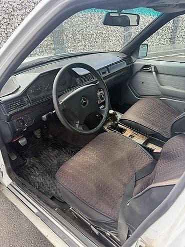 Транспорт: Mercedes-Benz W124: 1989 г., 2.5 л, Механика, Дизель, Универсал — 5