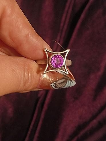 pro trek: Серебряное кольцо с фиолетовым камнем - Материал: серебро (на — 2