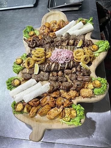 Повар шашлычник, с 10 летним стажем, последнее место работы ресторан at lalafo.kg Повар шашлычник, с 10 летним стажем, последнее место работы ресторан