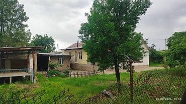 кызыл бирдик: Токтогул шаарынан там сатылат, жакшы абалда, 5 болмолуу барачный тип — 5