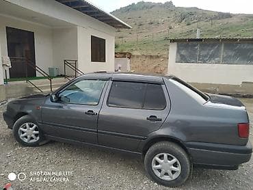 audi с 4: Volkswagen Vento: 1992 г., 1.8 л, Механика, Бензин, Седан — 4