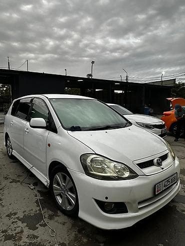 каропка ипсум: Toyota Ipsum: 2004 г., Автомат, Газ, Минивэн — 1