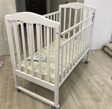 двухъярусные кровати в бишкеке цены: Продается детский манеж белого цвета, из дерева, на колесах, очень — 2