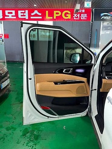 sprinter 2 7: Kia Carnival: 2023 г., 2.2 л, Автомат, Дизель, Минивэн — 8