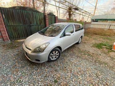 срочно срочно продам машину: Toyota WISH: 2003 г., 2 л, Вариатор, Бензин, Минивэн — 3