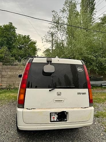 колонна: Honda Stepwgn: 2000 г., Автомат, Минивэн — 6