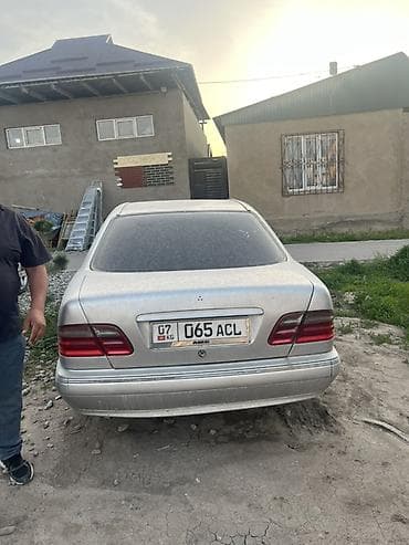 a class: Mercedes-Benz E-Class: 2001 г., 2.7 л, Дизель, Седан — 1