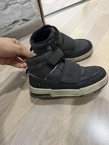 Детская одежда и обувь: Детские утеплённые ботинки Indigo Kids Состояние отличное - Бренд — 2