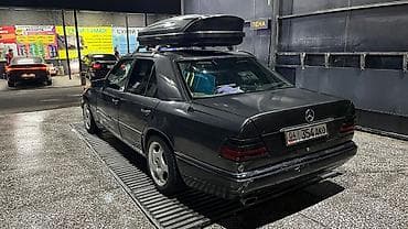 лабо купит: Mercedes-Benz 220: 1994 г., 2.2 л, Механика, Бензин, Хэтчбэк — 2