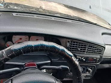 краска авто: Volkswagen Golf: 1995 г., 1.8 л, Механика, Бензин, Хэтчбэк — 5