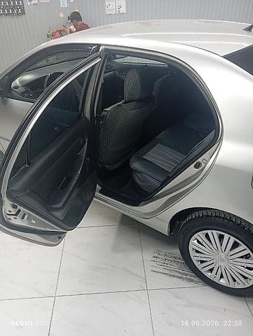 daf 480: Toyota Corolla: 2004 г., 1.6 л, Механика, Бензин, Седан — 7