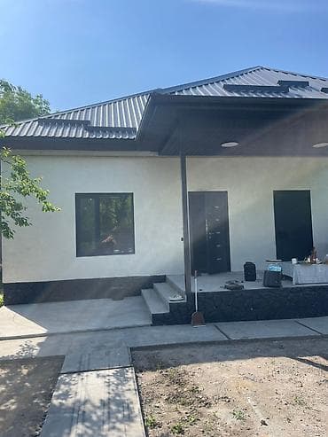 Үйлөр: 🏡 ПРОДАЁТСЯ ДОМ 📍 с. Аламедин (недалеко от рынка Аламедин) 100 м² | — 2
