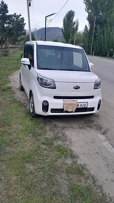 Транспорт: Kia Ray: 2018 г., Автомат, Хэтчбэк — 3