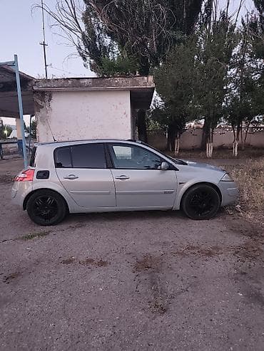 mazda mx5: Renault Megane: 2003 г., 1.4 л, Механика, Бензин, Хэтчбэк — 4