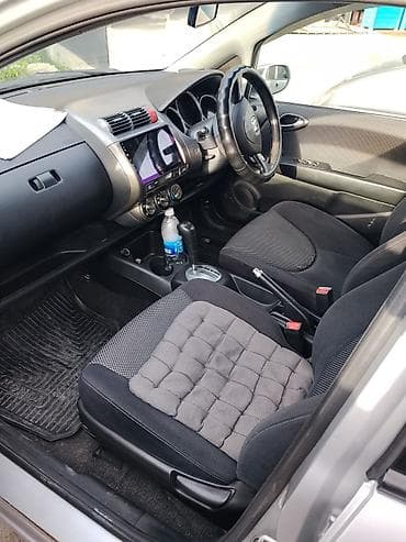 ступица на фит: Honda Fit: 2003 г., 1.5 л, Автомат, Бензин, Хэтчбэк — 4