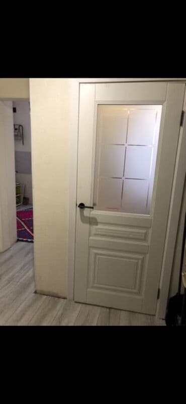 пуфик для салона: Прямой диван, Трехместный — 2