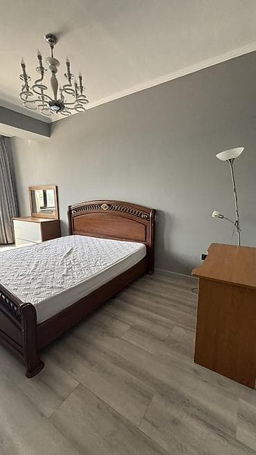 500: Сдается полноценная двухкомнатная квартира 70кв.м. 📍Адрес: Малдыбаева — 3