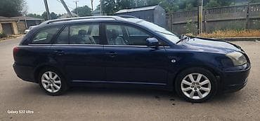 Toyota Avensis: 2003 г., 2 л, Автомат, Бензин, Универсал