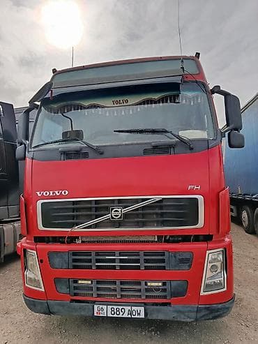 Унаа: Сүйрөгүч, Volvo, 2009 г., Тенттелген — 2