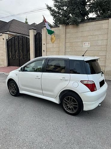 тойота виста: Toyota Ist: 2004 г., 1.5 л, Автомат, Бензин, Хэтчбэк — 3