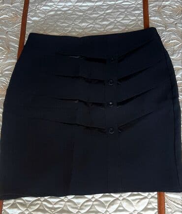 теннисный юбка: В наличии юбка классическая чёрного цвета.
Размер 44-46 — 12