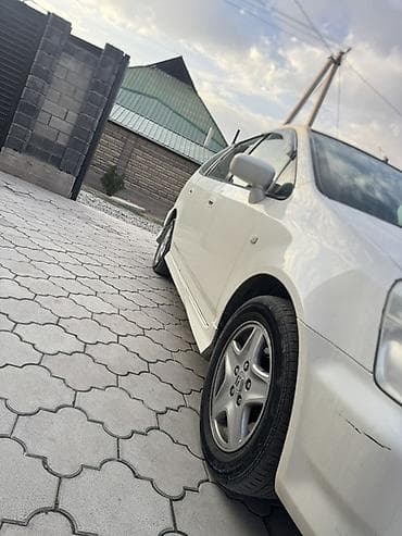 Honda Stream: 2003 г., 1.7 л, Автомат, Бензин, Вэн/Минивэн — 10