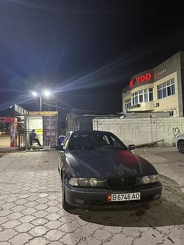 BMW 5 series: 2000 г., Механика, Бензин, Седан