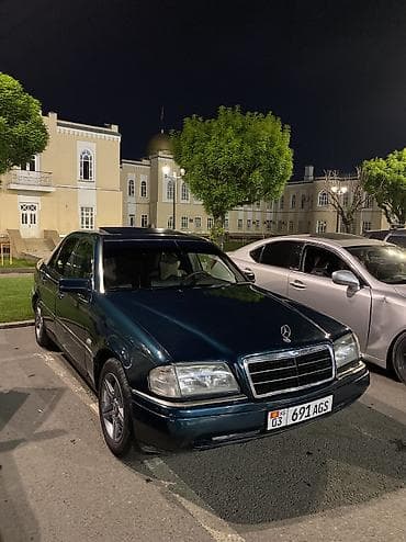 Mercedes-Benz C-Class: 1995 г., 2.2 л, Автомат, Газ, Седан