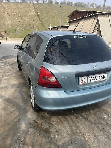 Honda Civic: 2001 г., 1.4 л, Ручные, Бензин, Хэтчбэк at lalafo.kg Honda Civic: 2001 г., 1.4 л, Ручные, Бензин, Хэтчбэк