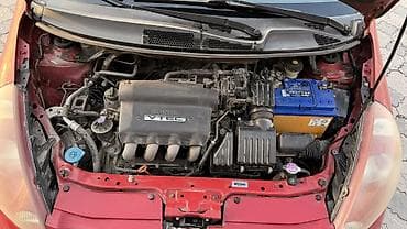 step vagon: Honda Fit: 2007 г., 1.5 л, Автомат, Бензин, Хэтчбэк — 4