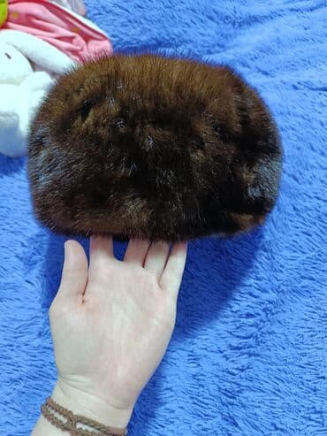 спортивные костюмы оптом: Шапка норковая, б/у. цена договорная — 2