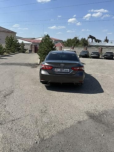 Транспорт: Toyota Camry: 2018 г., 2.5 л, Автомат, Бензин, Седан — 4