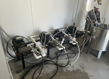 Оборудование для бизнеса: Сама мойка. Комплект оборудования для подачи и распределения — 1