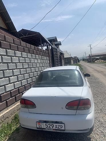 sprinter carib: Kia Avella: 1998 г., 1.5 л, Механика, Бензин, Седан — 4