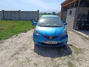 space runer: Honda Fit: 2008 г., 1.5 л, Механика, Хэтчбэк — 7