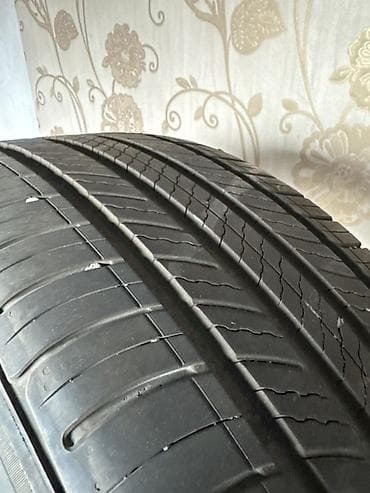 Шиналар: Шиналар 255 / 45 / R 20, Жай, Комплект, Жол тандабастар (АТ/МТ), Michelin — 4