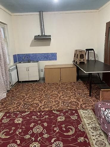 сдаю место ош базар: 1 комната, Собственник, С мебелью частично — 1