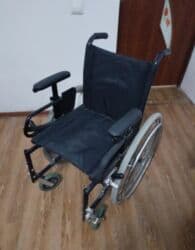 Кычкылтек жаздыктары: Инвалидное кресло бу — 1